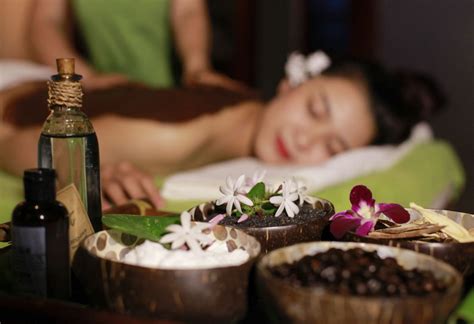 Thai Traditional Spa Treatment